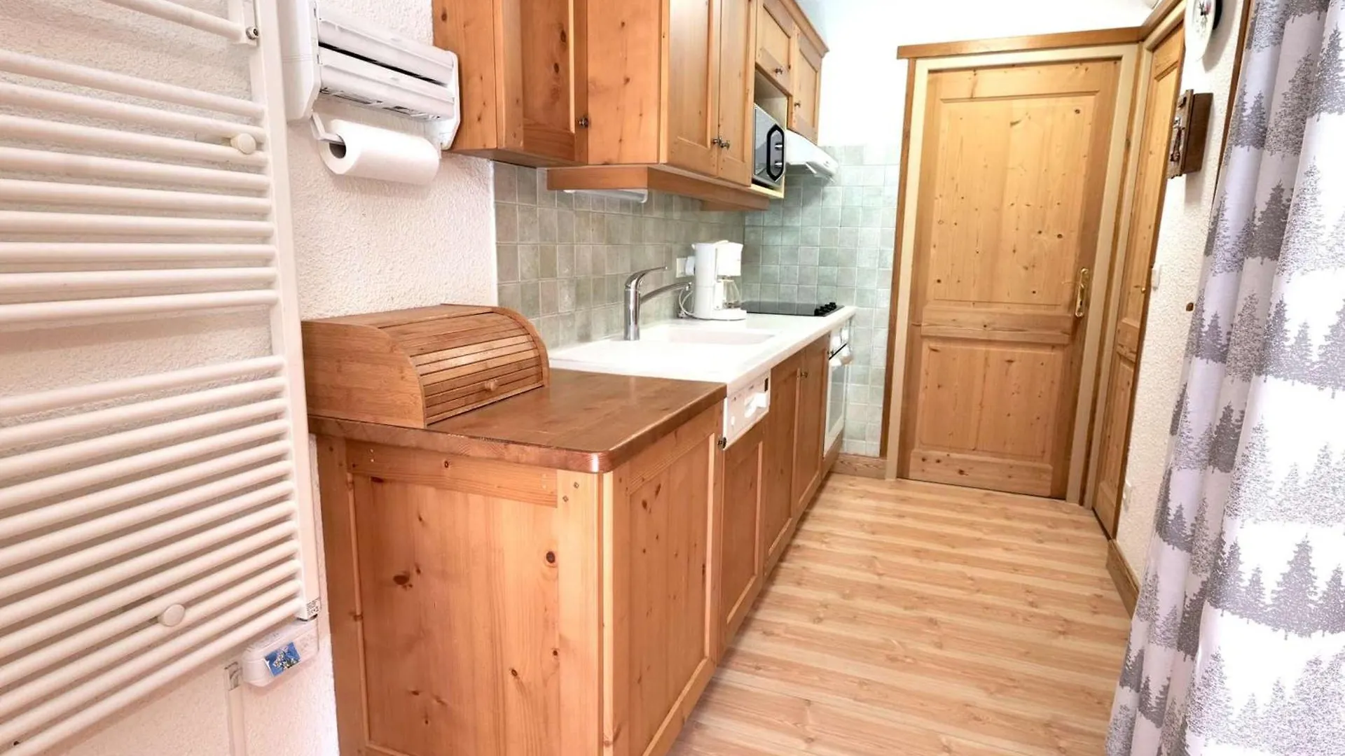 Charmant Studio Montagne Renove, 4 Pers, Balcon Sud, Proche Centre - Fr-1-458-106 Le Grand-Bornand Daire
